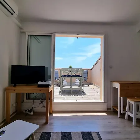 Cosy With Beautiful Sea View Appartement Bandol